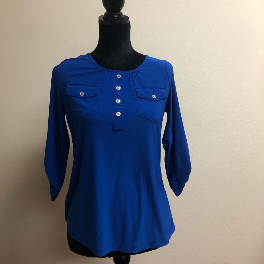 Pretty Royal Blue 3/4 sleeve blouse